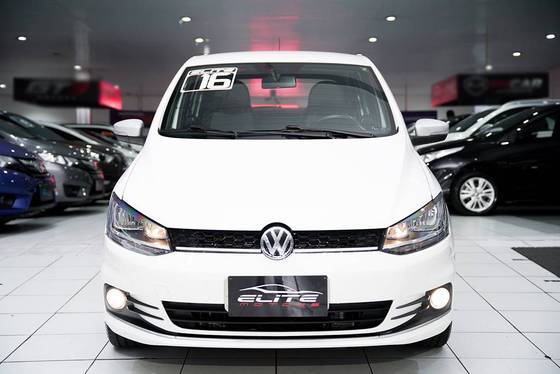 VOLKSWAGEN FOX 1.6 MI ROCK IN RIO 8V FLEX 4P MANUAL VOLKSWAGEN FOX 1.6 MI ROCK IN RIO 8V FLEX 4P MANUAL